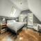 Tavan Arasına Yapılmış 15 Muhteşem Yatak Odası Tasarımı