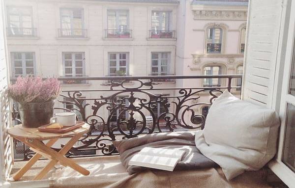 Küçük Balkon Dekorasyonu Nasıl Yapılır? 