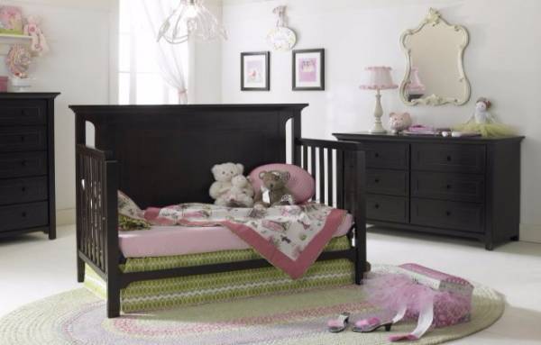 Minimalist Baby Girl Room Designs