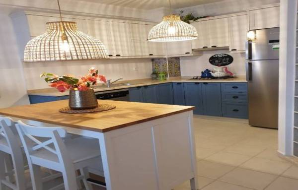 Renew Your Home with DIY Kitchen Painting