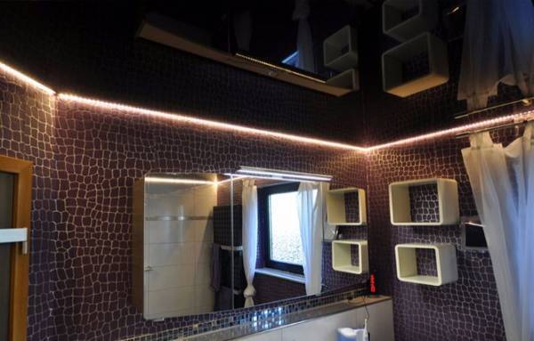 Salon Dekorasyonu İçin Gergi Tavan Modelleri